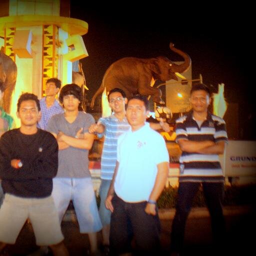 Manik25Tian's profile picture. ZONK