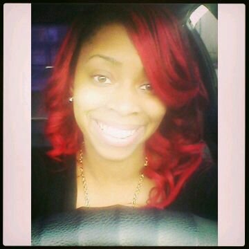 im crazy ,, ion give af' , class of 12', 90's baby #teamLibra #teamsexyy #teamlightskin ,, R.I.P to my cousin #Orlando ,,BDAY Oct.21st yay