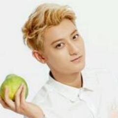 follow me and ill follow you back ^^
