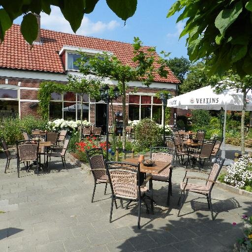 Moderne en complete kamers. Een heerlijk ontbijtbuffet, a la carte restaurant en een fantastische lounge tuin!
