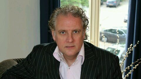 Sales - Marketing - Communicatie - Innovatief & Allround - Sociaal betrokken - Dalfsen - Speaker - Entertainment - Gerecreamotiveerd door ARCABO