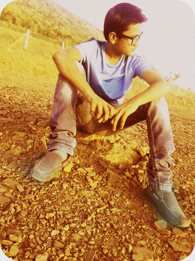 A cRaZy guY who ALwYs wAnt Fun iN lIfe wIthOut Any teNsIon aNd wIthOuT aNy fEaR of aNytHinG...!!!