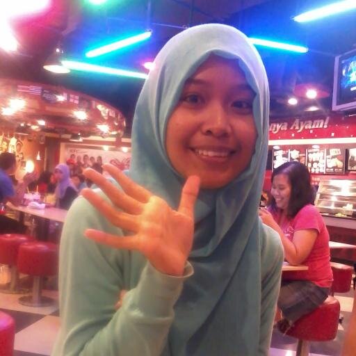 Owner (fb) Rajutan DM Semarang | jual bros rajutan muraaah
