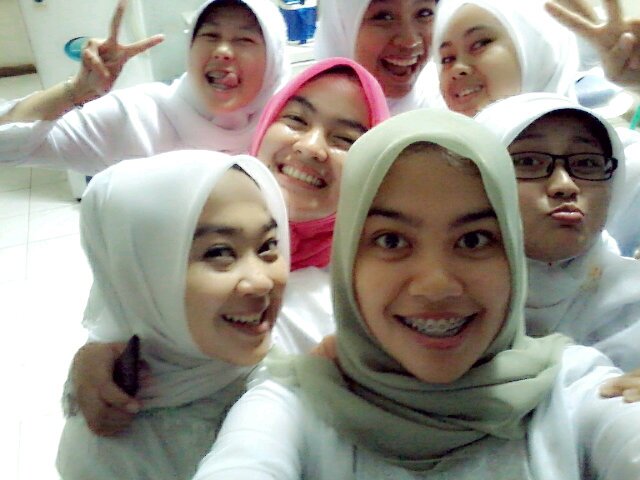 ♥ @alvinalamanda