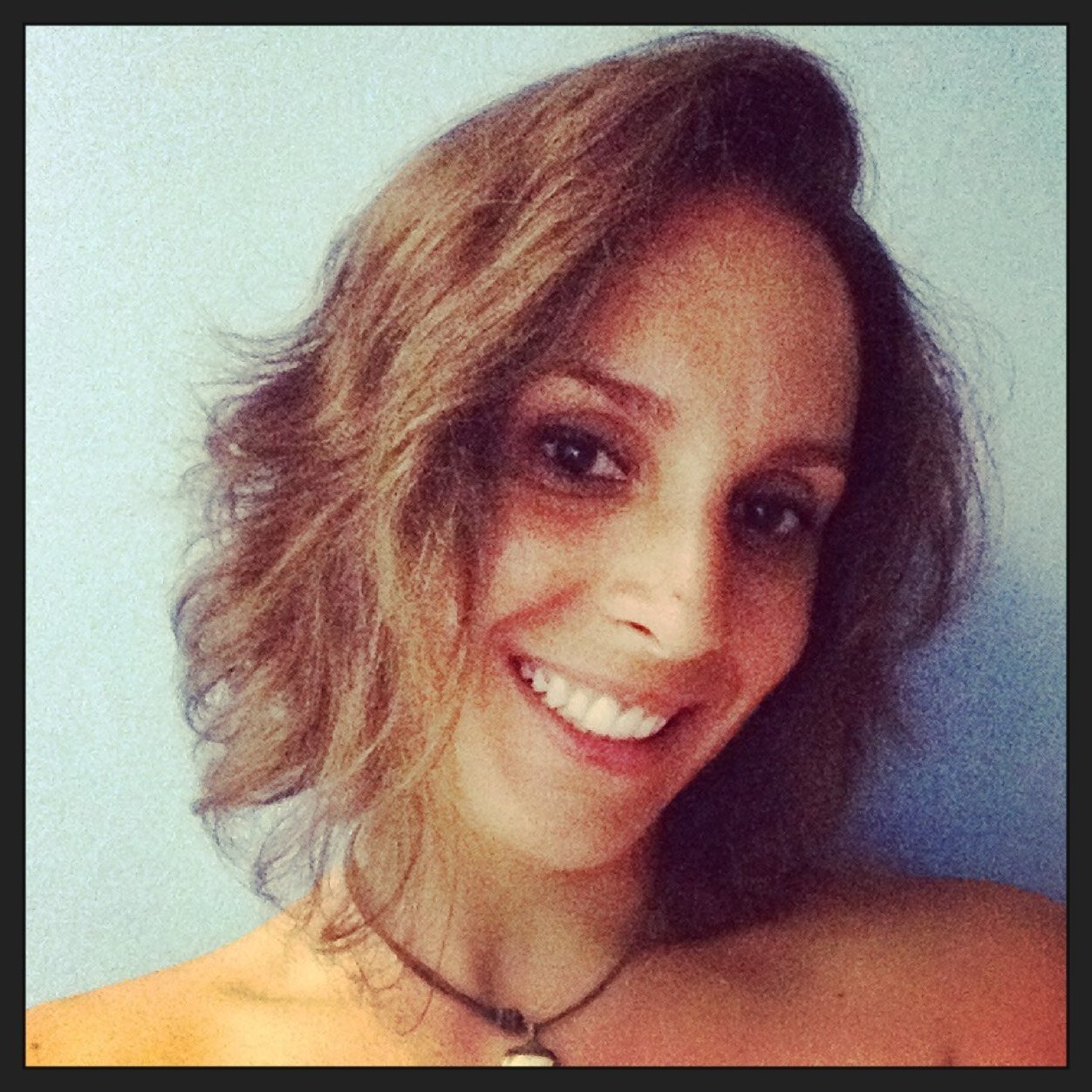 HollyAnto's profile picture. Creative Web Specialist & Graphic Designer at @_DuckMa