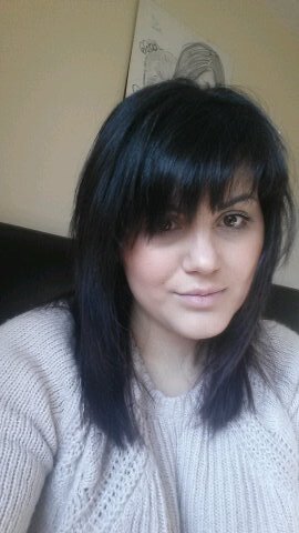 rach250112's profile picture. 