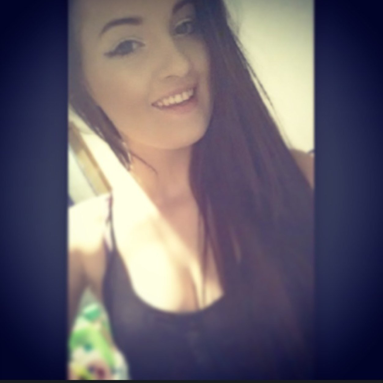 BrutalB__'s profile picture. Italian • Makeup Design - Hair and Beauty • follow my Instagram @emaliaaa__ or email at BrutalB@gmail.com.