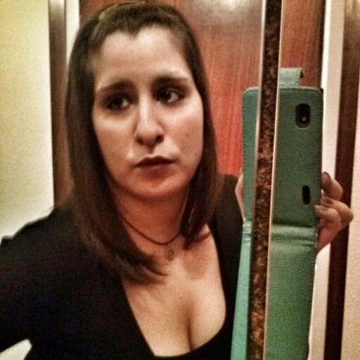 emi_bdn_1989's profile picture. Soy una chica normal,simple, alegre,amiga de mis amigos,ya con 24 años como para cambiarme jajajjaa.Detras de las nuves siempre sale el sol.