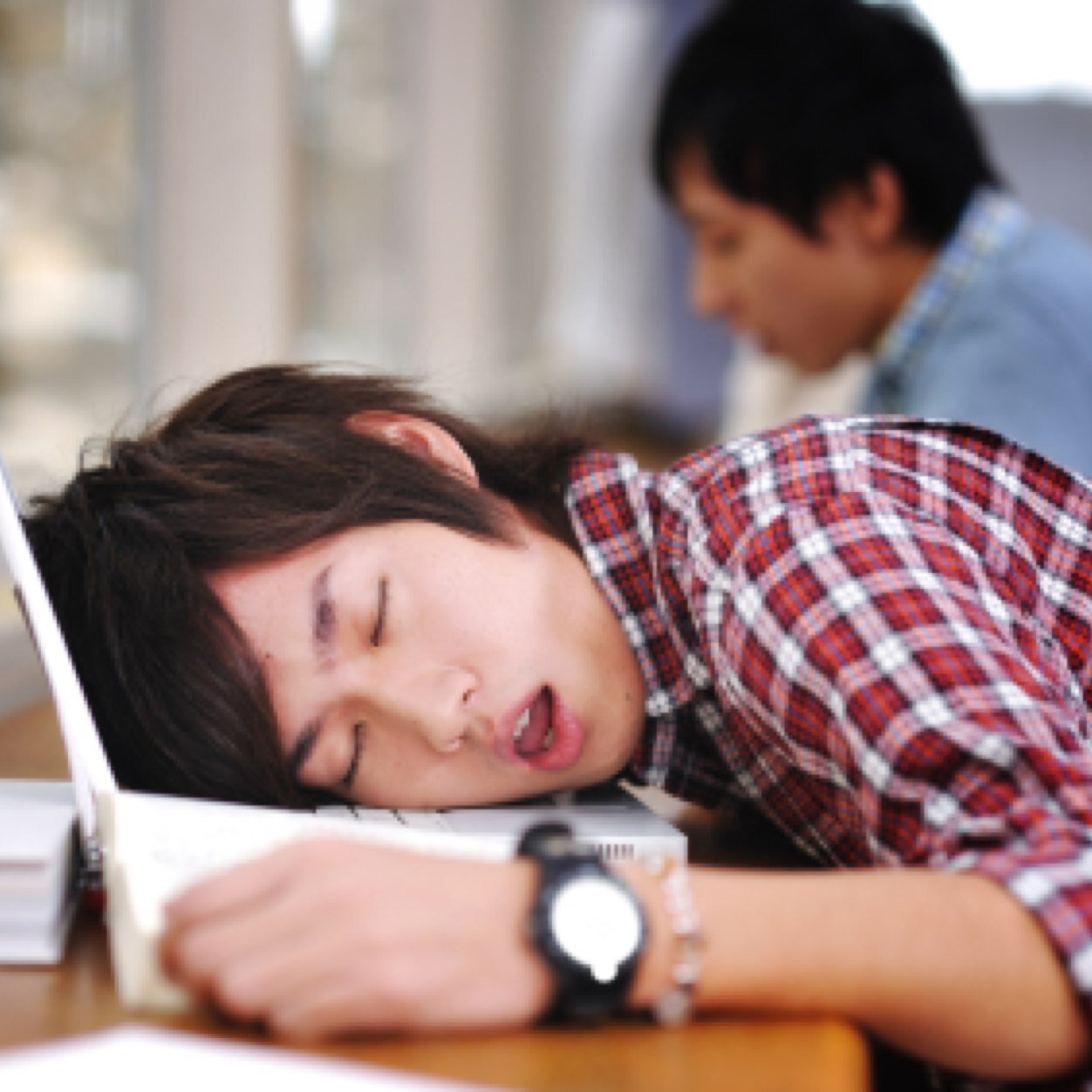 tips on staying awake in class because everyone needs help