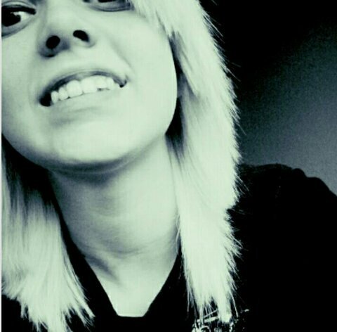 °bisexual °satanic °BAAANDS °G-TOWN °15                 kik::jessicaa_biitchh