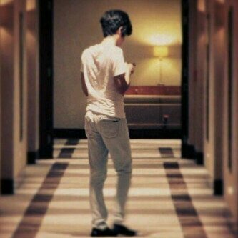 azooz5027514's profile picture. 