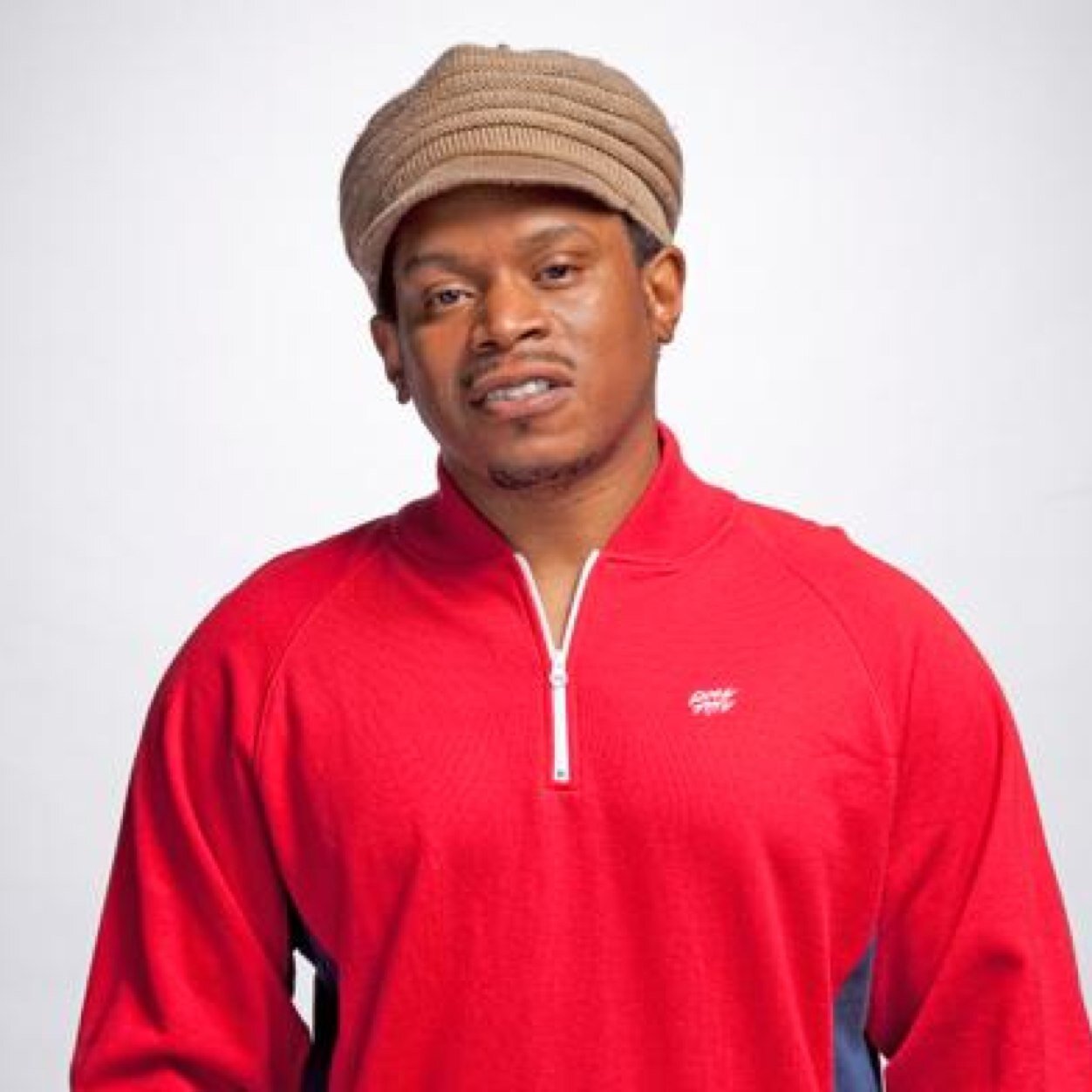Rappers send links, this is a place for people to listen to underground hip hop http://t.co/XEPMcd3rJa