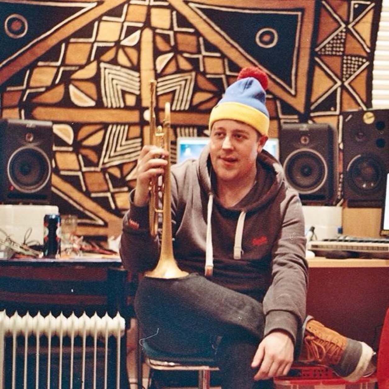 I play a trumpet.