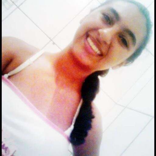 - ♫♪ , “Por mais que a gente cresça, há sempre alguma coisa que a gente não consegue entender.”
