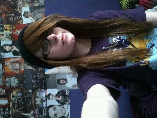 Band&Phan lover - Pokémon trainer - Otaku - strawberryaholic - Batman though.   Music makes me feel better.      YouTubers (*-*)