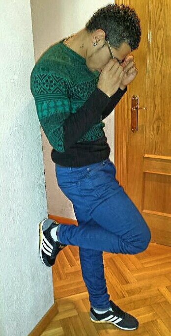 ♪♪♪♪ contigo..♪♪♪♪♪♩♬♪ ::):)