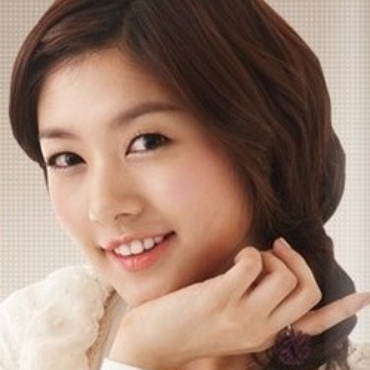 SanaSarow's profile picture. 