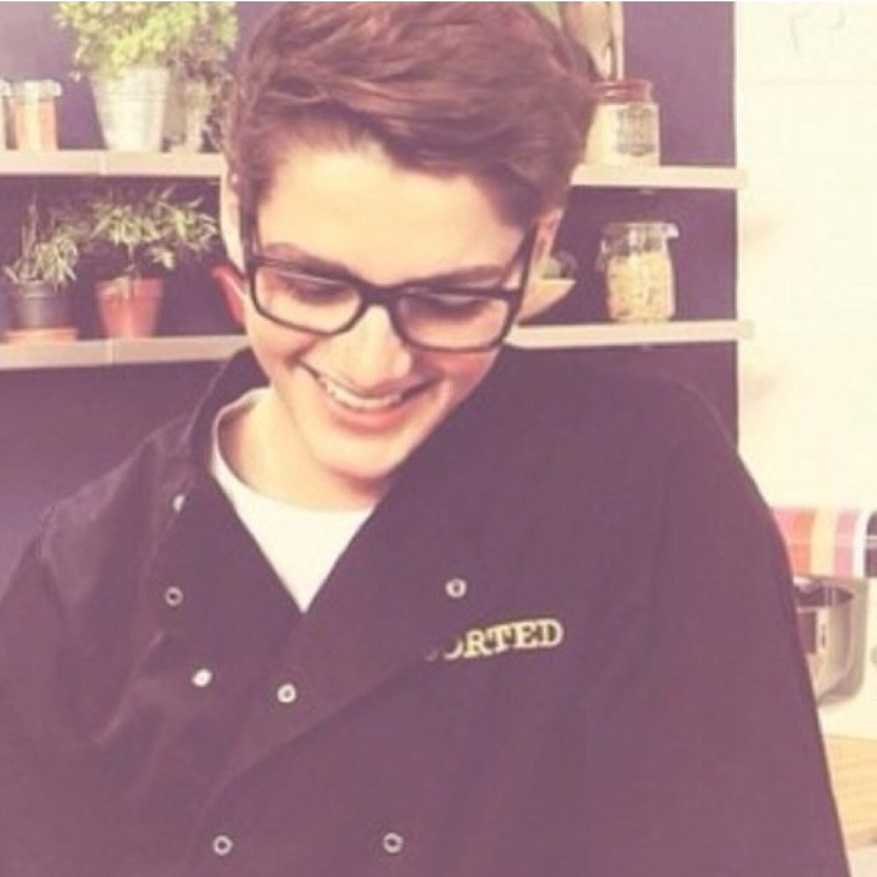 FinnHarriesPP's profile picture. Finn, Finn, the better twin. [rp/fl; associated with @partyparadiserp]