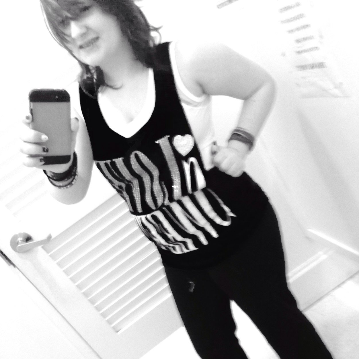 hey im brittney im 16 years old young and ready to aknowledge new things follow me on ig: @_dark_mystress_98 k thanks goal 200 k bye