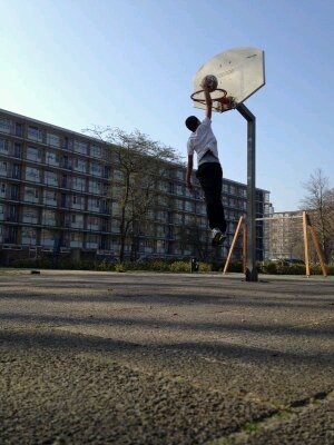 when i have the ball im in my zone when i lose the bal im fighting back to get back in my zone.