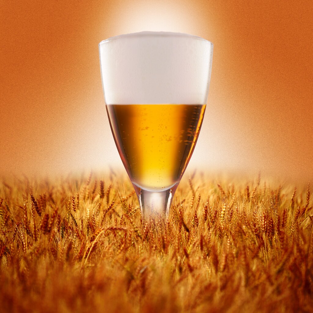 Cerveja é sagrada. Bebê-la, uma prática religiosa. Ela é onipresente. Casa com tudo. Cerveja cura. Exorciza tristeza e fomenta a felicidade. CervejaSalva. Fé!