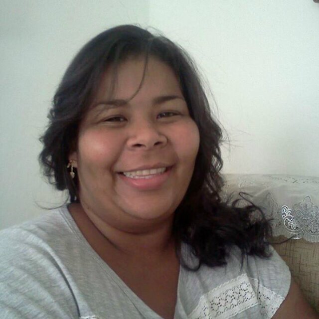 Amiga! de mis amigos!!! odio profundamente la mentira! confío en dios y solo en dios! muchas metas por cumplir... NO CREO EN PROMESAS