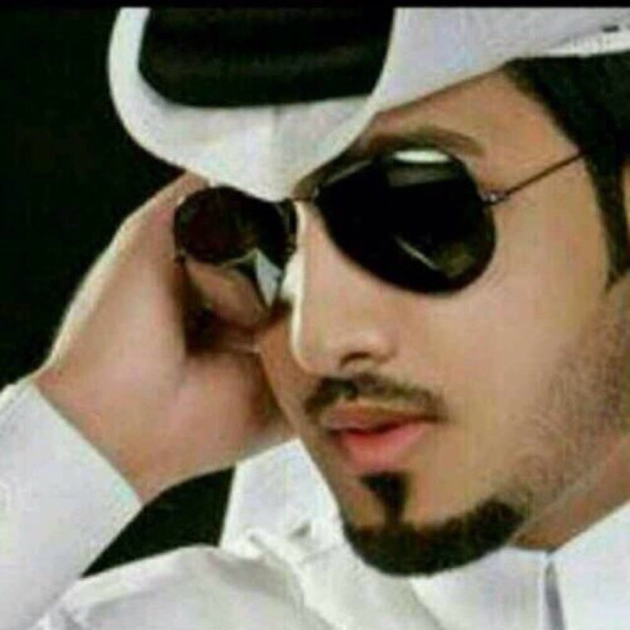 الحرب العالمية الثالثة على الابواب تجهزوا لها عدل واربطوا الاحزمه متشائم رغم تفائلي الشديد ....