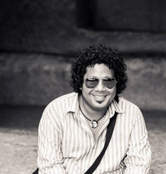 Hi, I am Mumbai based photographer.