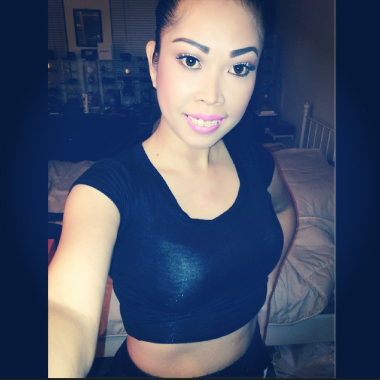 Daloreansllc's profile picture. Celebrity Stylist/MUA/Chef/Fashion Designer/Promoter Make Your Move Your Best Move!