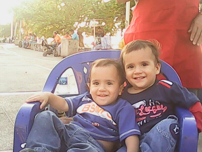 Iosef y Dan mis dos tesoros mas grande