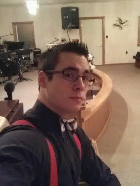 domo3015's profile picture. Strive for progress, not for perfection- unknown