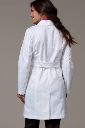 Pharmacist | Interest: loves reading popular pharmacy books, singing, dancing, travelling