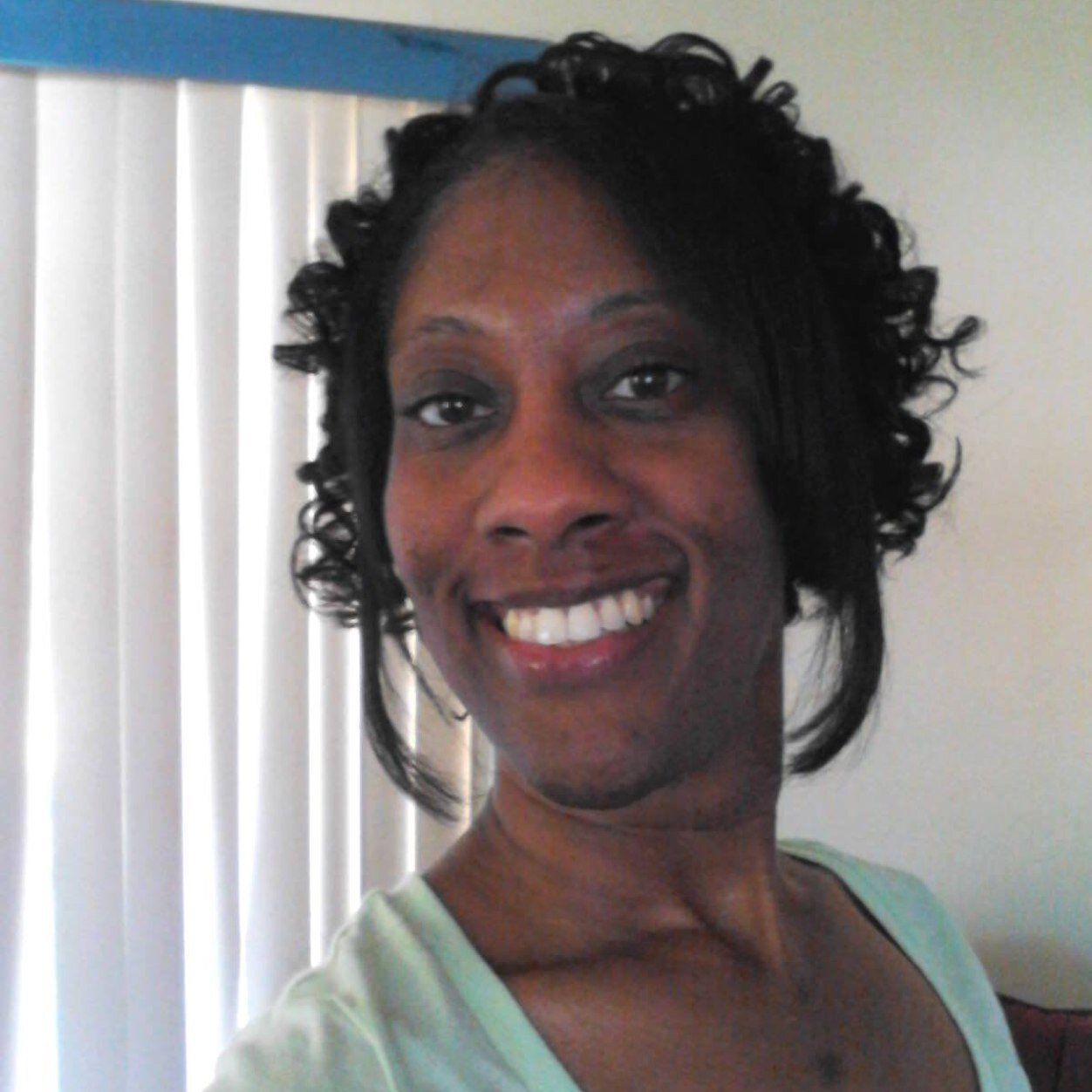 Author. Poet. Freelance Writer. YA Lover. Visionary. Genre Chameleon. Maverick. Dreamer.
    Check out my blogs:
http://t.co/NAm52TvU  http://t.co/Q4TuNocC