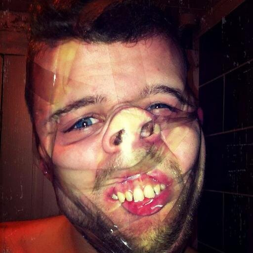 TWEET ME YOUR SELLOTAPE SELFIES                                                     Follow for the best #SelloTapeSelfies