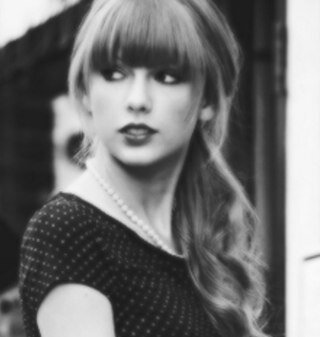 Fan club of taylor swift official from Colombia, we are also international, thanks for following!
