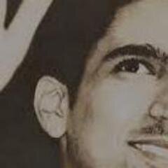 وهنآ .. حيثُ الشهيقُ حروفَ  , والزفيرُ حبَ .. وبينَ هذآ وذآكَ كآنَ هذَآ الحسآبَ ..*قلميَ لم يخلقَ لتسرقَ مَ يكتبهَ فقدَر الحقوق . .