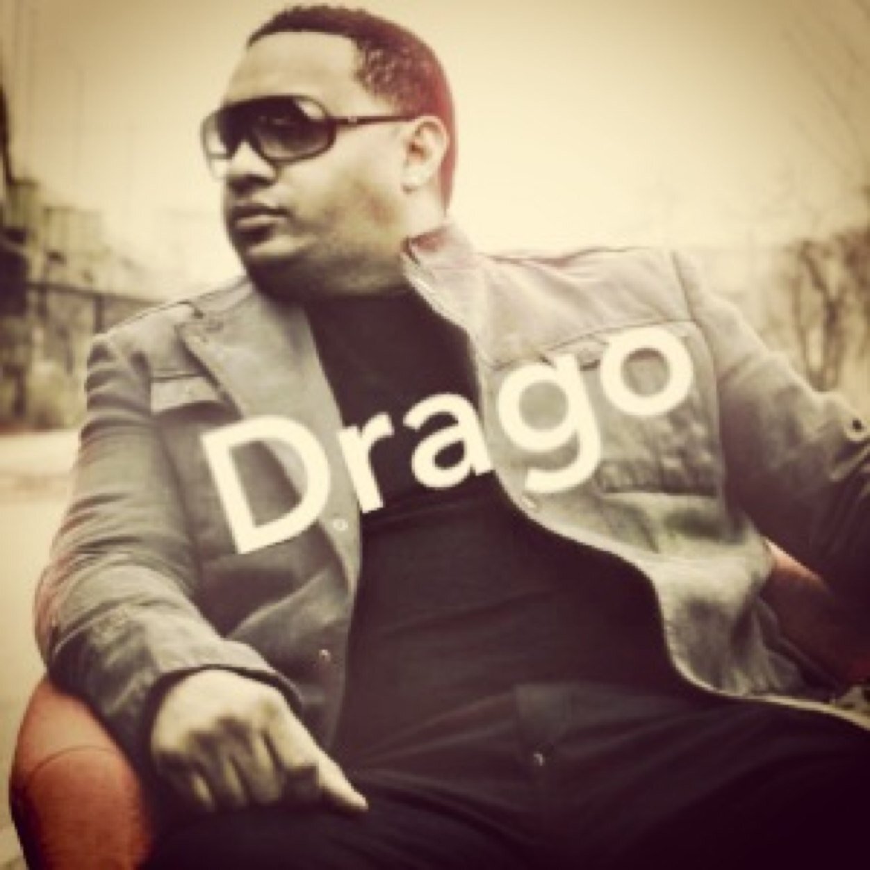 DragoThird's profile picture. Latin urban artist...composer loves Music and performance.