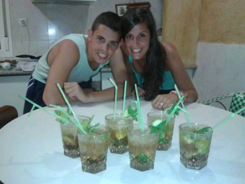 Aaron_Roses's profile picture. Amo el deporte de riesgo, el longboard , y no temo a la oscura realidad porque soy feliz. sigueme en instagram- @aaronroses