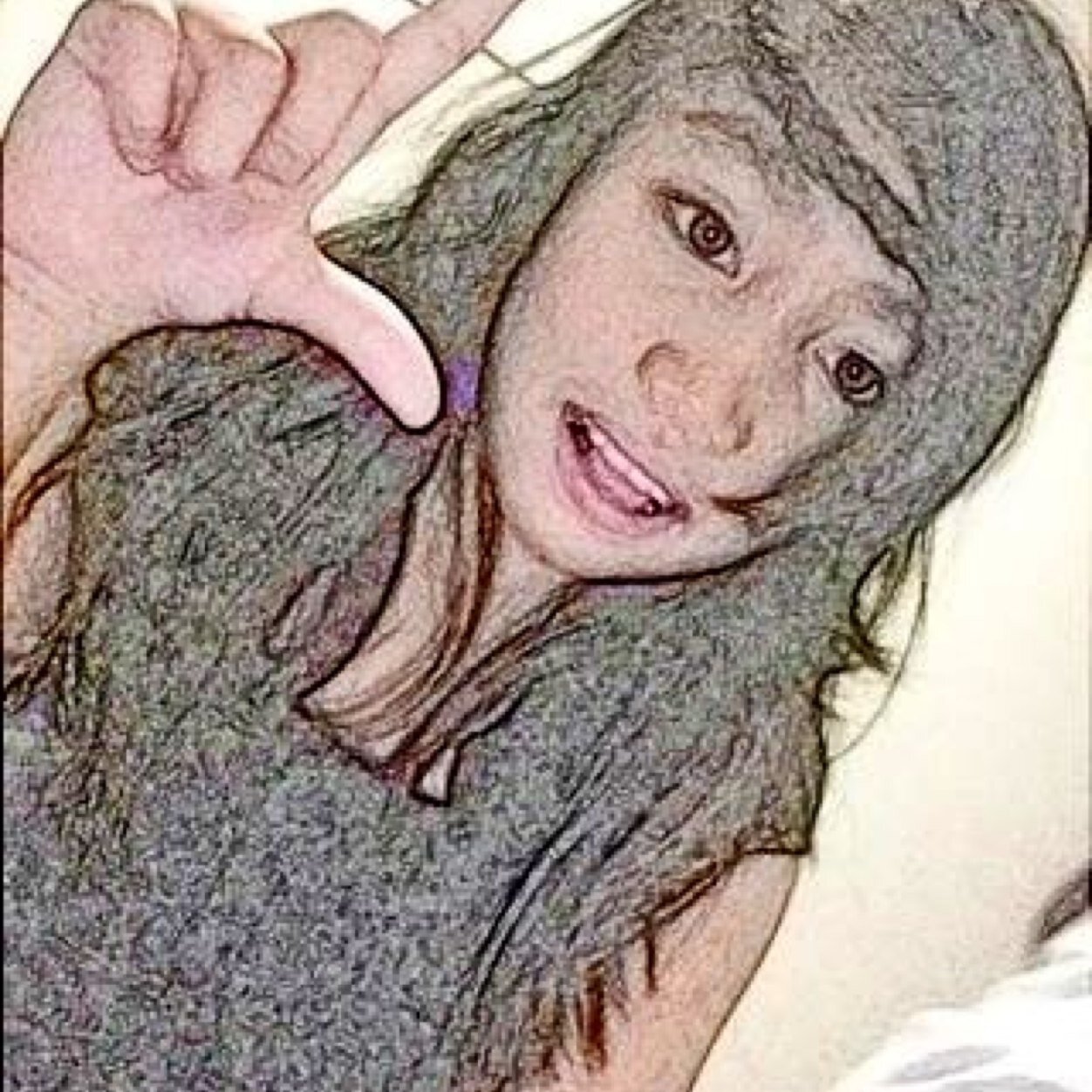 AlexandraLoui19's profile picture. Haii!K-Popper here love 2NE1..@LeeYoung2000 you made me like it lol!Follow her!Love ya sister!also love Big Bang!Call me Mrs.JiYong :3