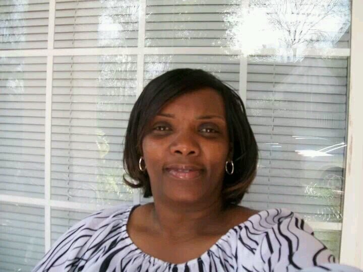 rubyhips40's profile picture. 