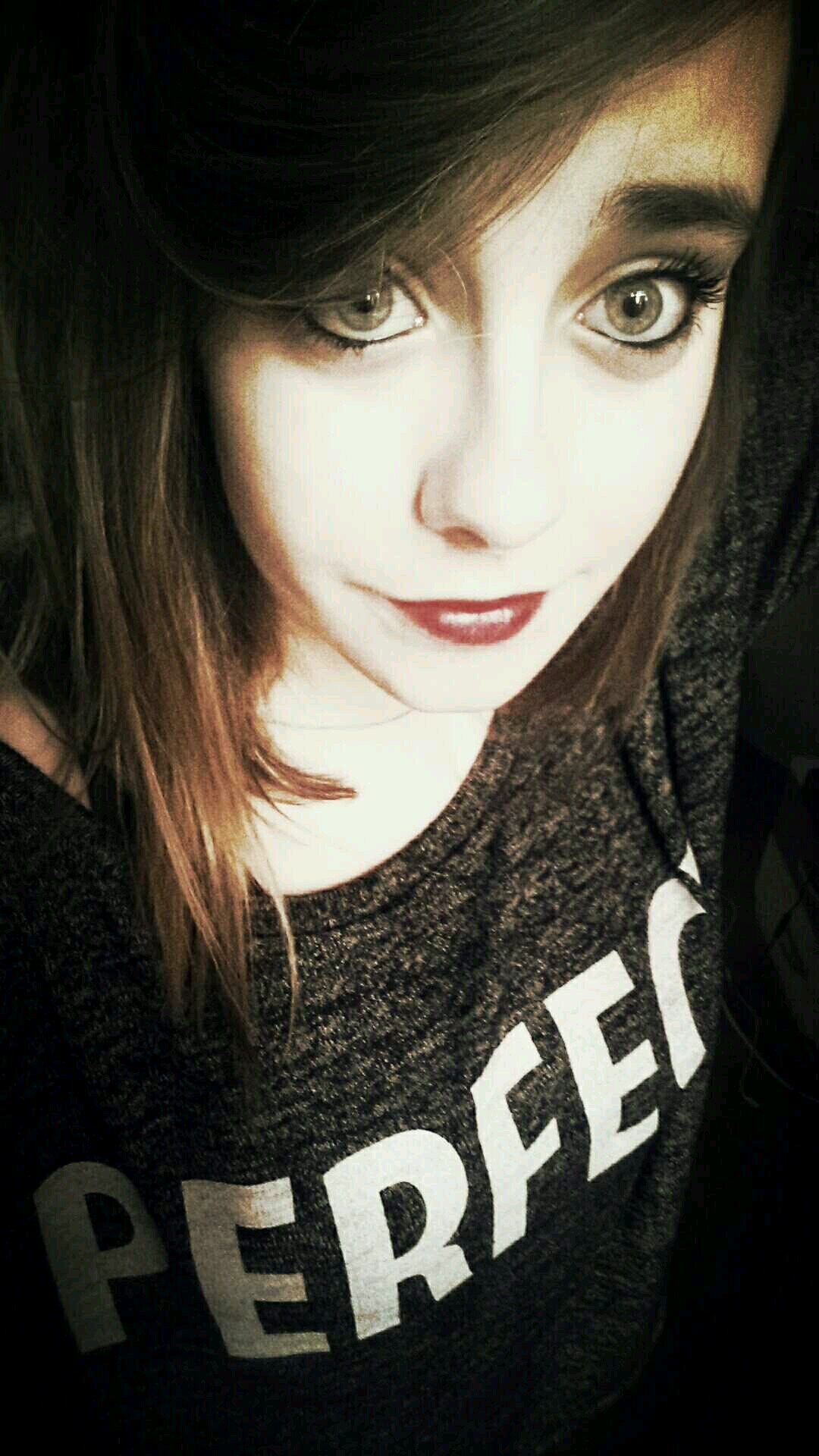 LauryneGarrigos's profile picture. Mon snap laurynegrs