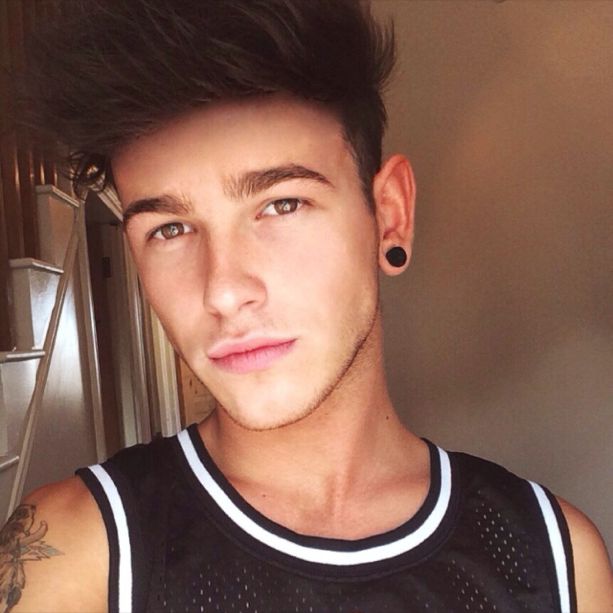 New account! Need followers Model for @footasylum