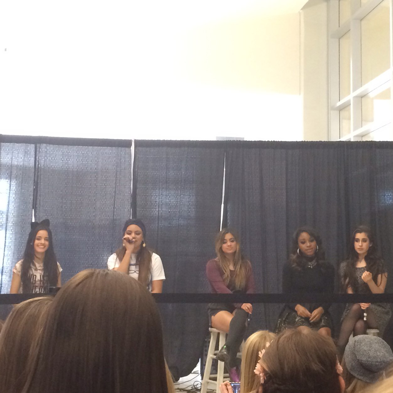 massive1Dfans's profile picture. my life=1D. Have a 1Derful day! 0/5 of the boys are following...all the boys answered our question in their twitcam on 9/5/12!