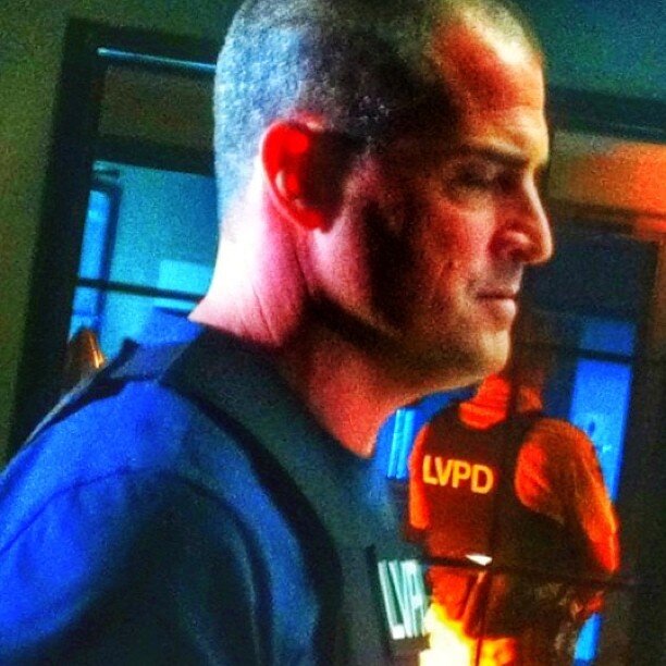 george eads should always keeps his head shaved :D he's just more gorgeous that way