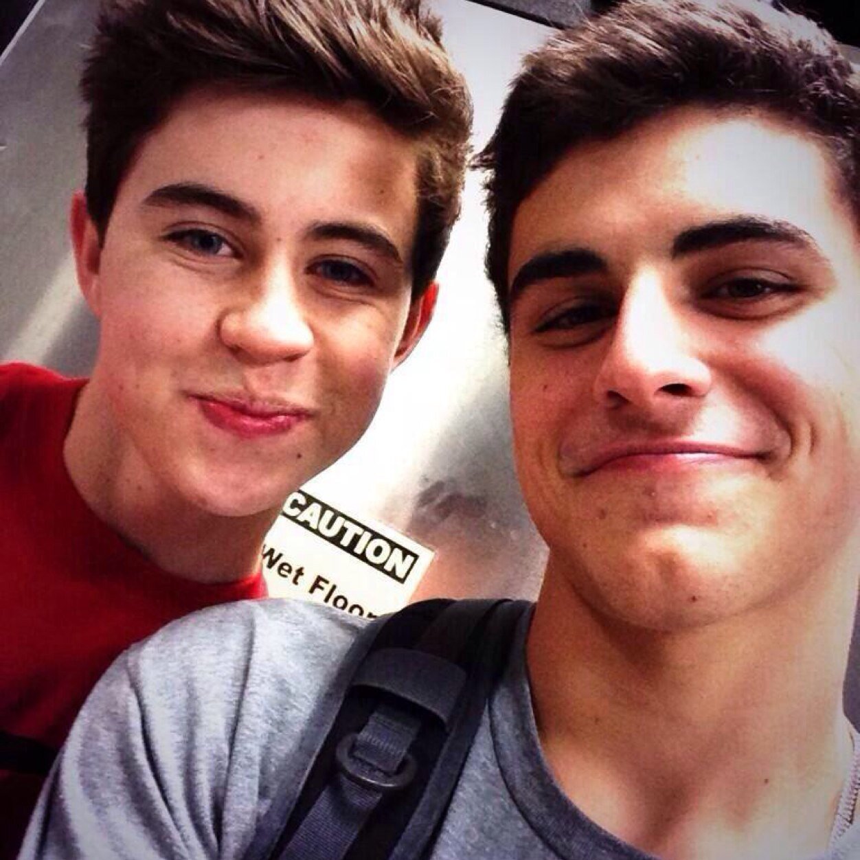 FOLLOW @magconboys_xo IF YOURE A MAGCON FAN!! I TRY TO FOLLOWBACK ON MY OTHER ACCOUNT ❤️❤️ xoxoxo I APOLOGIZE IF I DONT