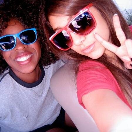 cool loving girl who love to have fun...