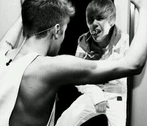 I'm Belieber° I♥U @JuanDiegoCova1 El mas guapo actor*-*