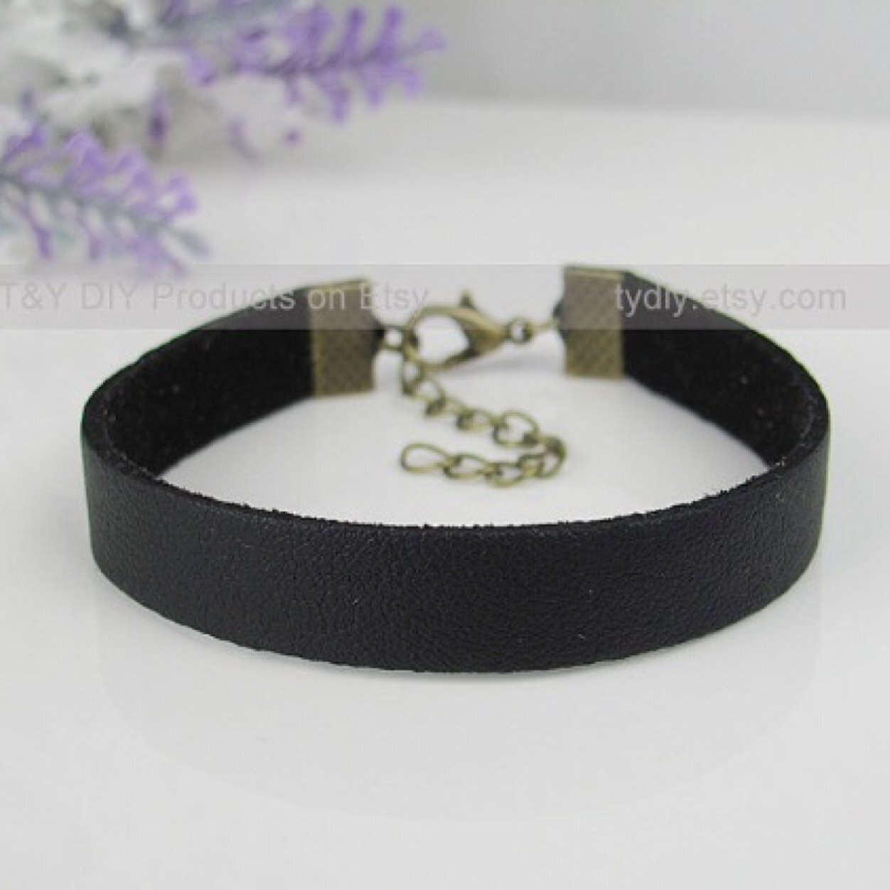 Personalize your very own leather black bracelet.