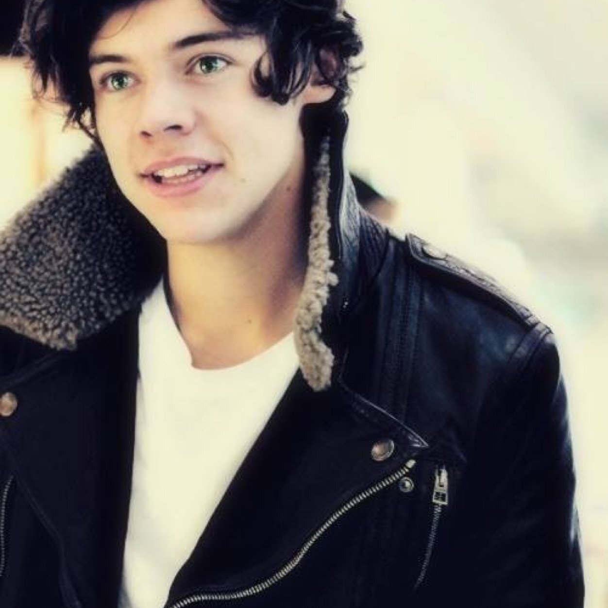 follow my main account @narrystagraam__ i follow back :)