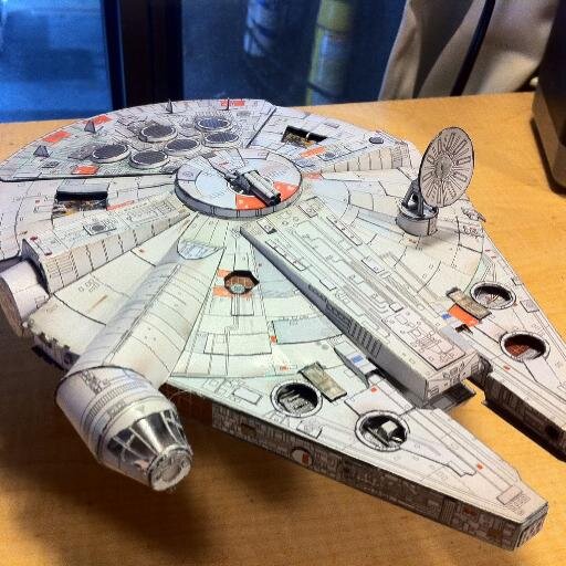 Papercraft enthusiast/builder soon to be designer - Science Fiction/Fantasy and more